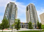 204 Burnhamthorpe Rd E 1307, Mississauga